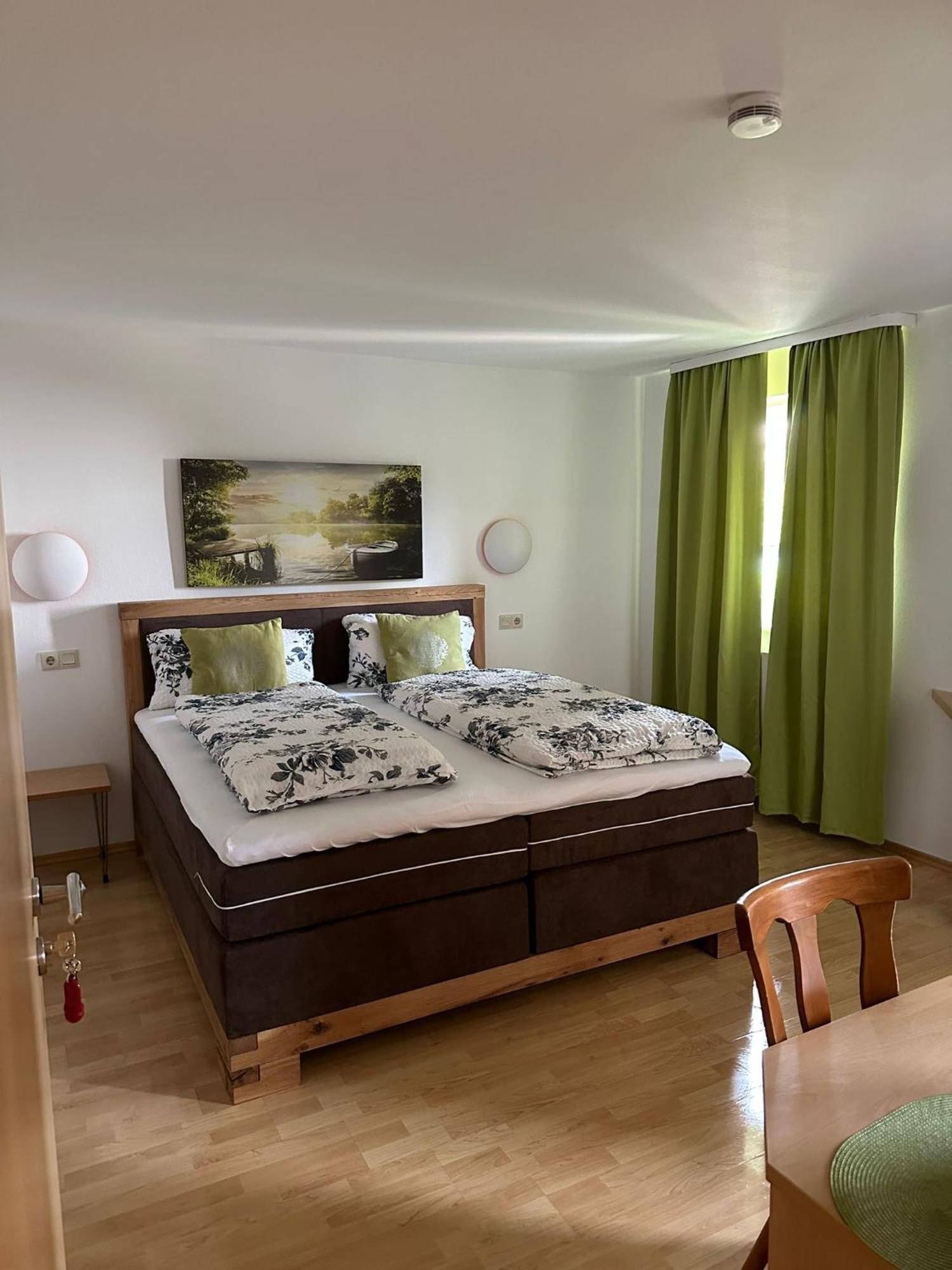 Hotel 7 Winden Spaichingen Kültér fotó